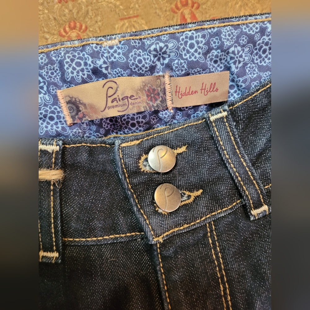 Paige Hidden Hills Boutique Jeans.  NWT
